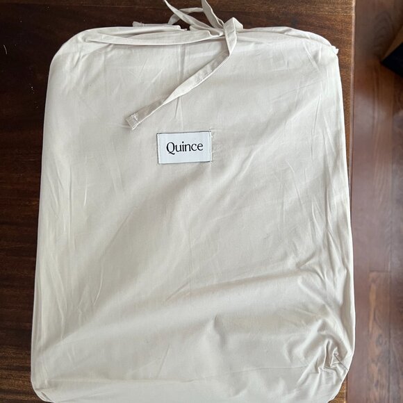 NEW: Quince, Organic Percale Luxe Duvet Cover Set, Sand, Full/Queen - Picture 3 of 6